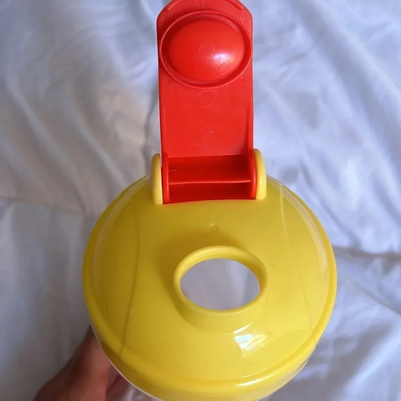 GFUEL energy formula plastic protein shaker sports bottle yellow and red - Picture 5 of 5